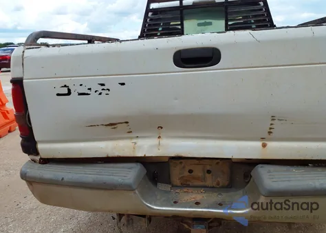 2001 Dodge Ram 2500 St из США, поврежденный, VIN 1B7KF236X1J617341